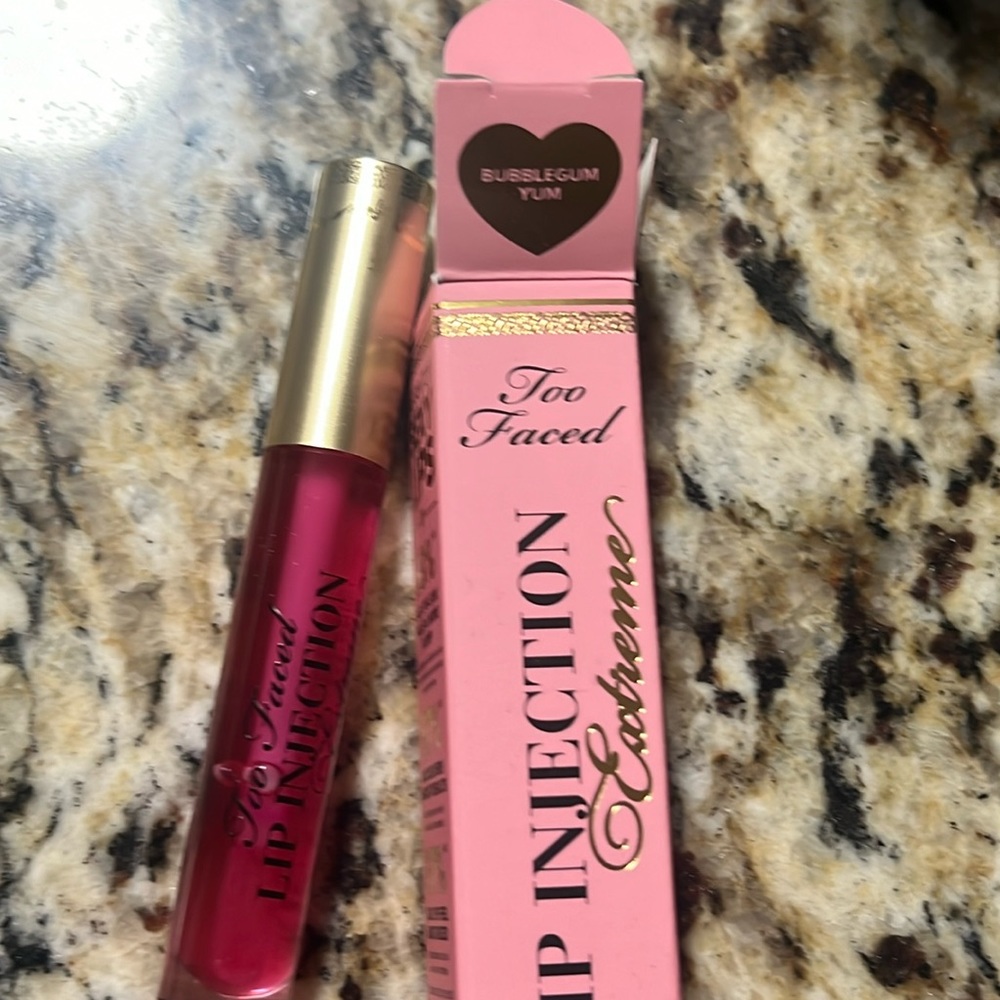 💋🧸Too Faced Bubblegum Yum Extreme Lip Injection - Picture 3 of 11